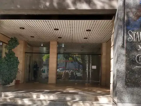 Oficina en Venta en Monserrat, USD 34.000