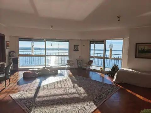 Departamento 11 ambientes con 3 baños