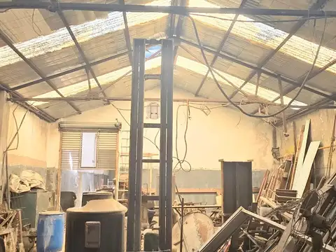 GALPON  430M2  ZONA INDUSTRIAL