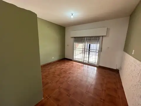 Depto Tipo Casa en Alquiler de 2 dormitorios