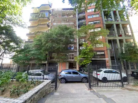CONSULTORIO VENTA COLEGIALES 4 AMBIENTES BALCON