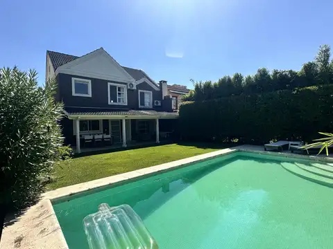 Casa venta Barrio El Jacarandá, 5 amb, Rincón de Milberg, Tigre