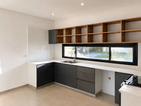 Casa en Venta 1 año