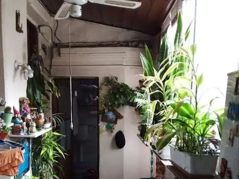 Av Brasil 1300, Piso 2