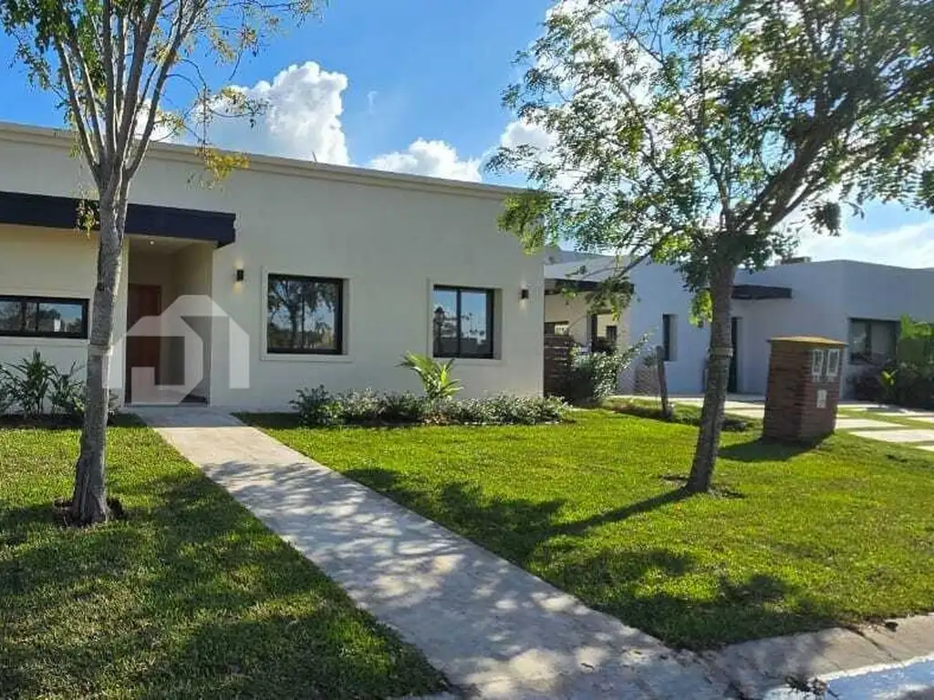 Casa en venta en San Ramon, Pilar del Este 100