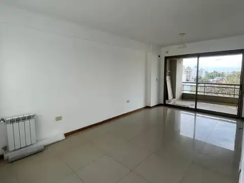 Departamento en Alquiler en La Plata, $ 900.000