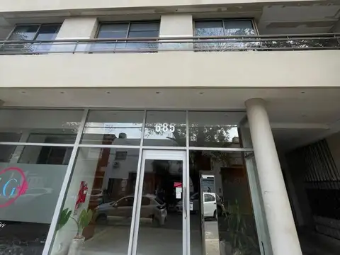Departamento 2 dormitorios con cochera en alquiler