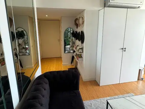 Camila O Gorman 300, Piso 21°