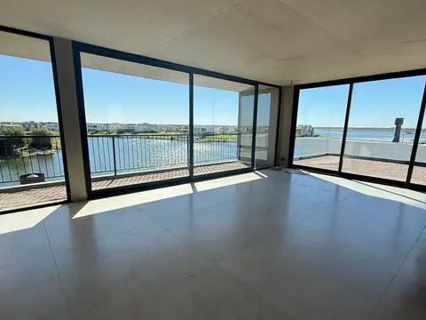 Casa en Venta en Puertos - Barrio Marinas, USD 1.490.000