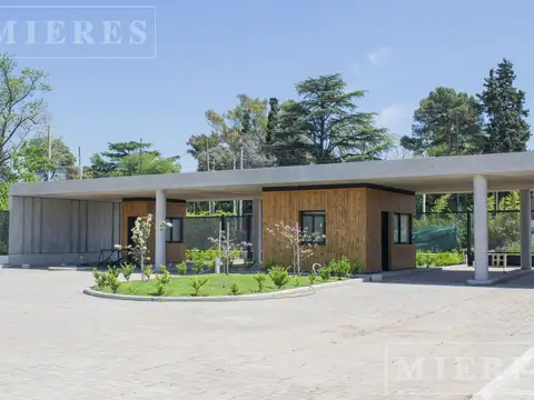 Lote de 375m² en venta en El Olivar