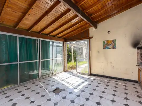 Casa en Venta en Hurlingham, USD 87.000