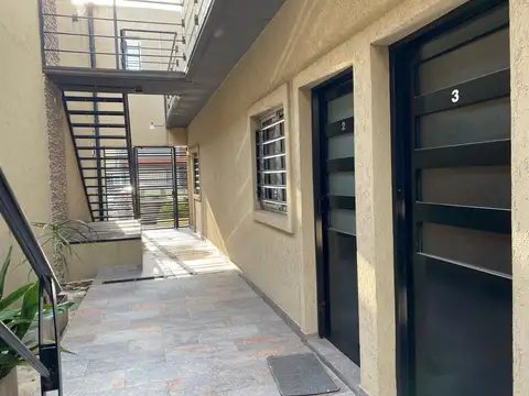 San José de Flores  al 6200