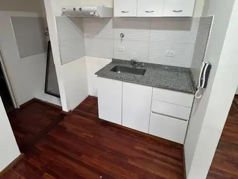 DEPARTAMENTO EN EL CENTRO DE LUJAN