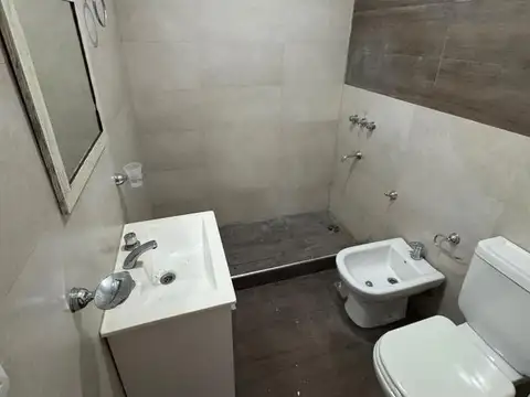 Departamento en Alquiler en Luján, $ 600.000