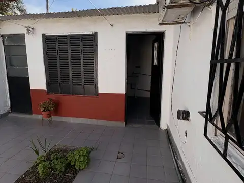 Constancio C. Vigil 100
