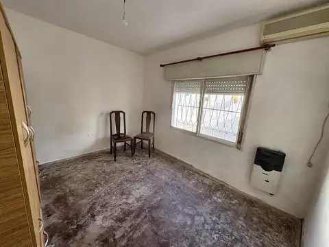 Casa en Venta en Barrio Granadero Baigorria, USD 69.000