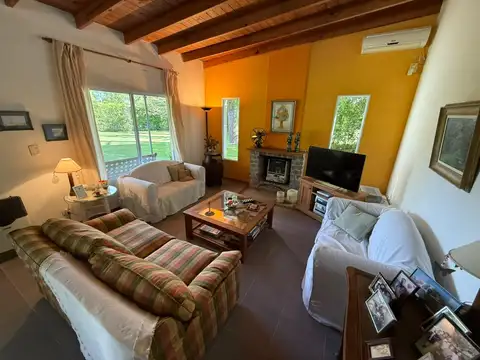 Casa en Venta al Este