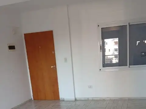 Departamento 3 ambientes con cochera