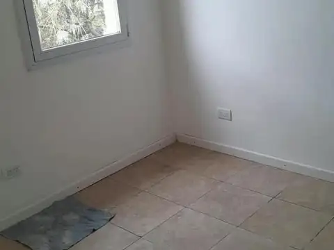 Depto Tipo Casa en Alquiler de 2 ambientes