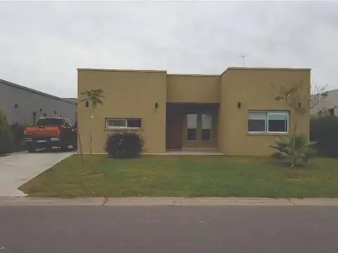 Casa  en Venta ubicado en San Ramón, Pilar del Este, Pilar