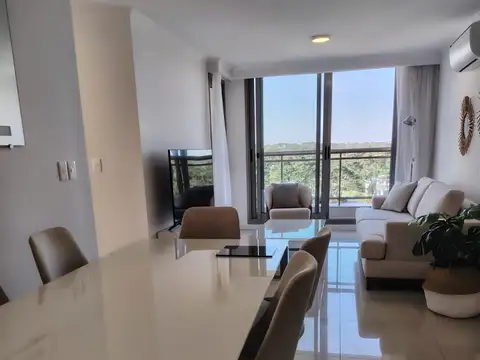 Apartamento en alquiler temporario en Punta Shopping