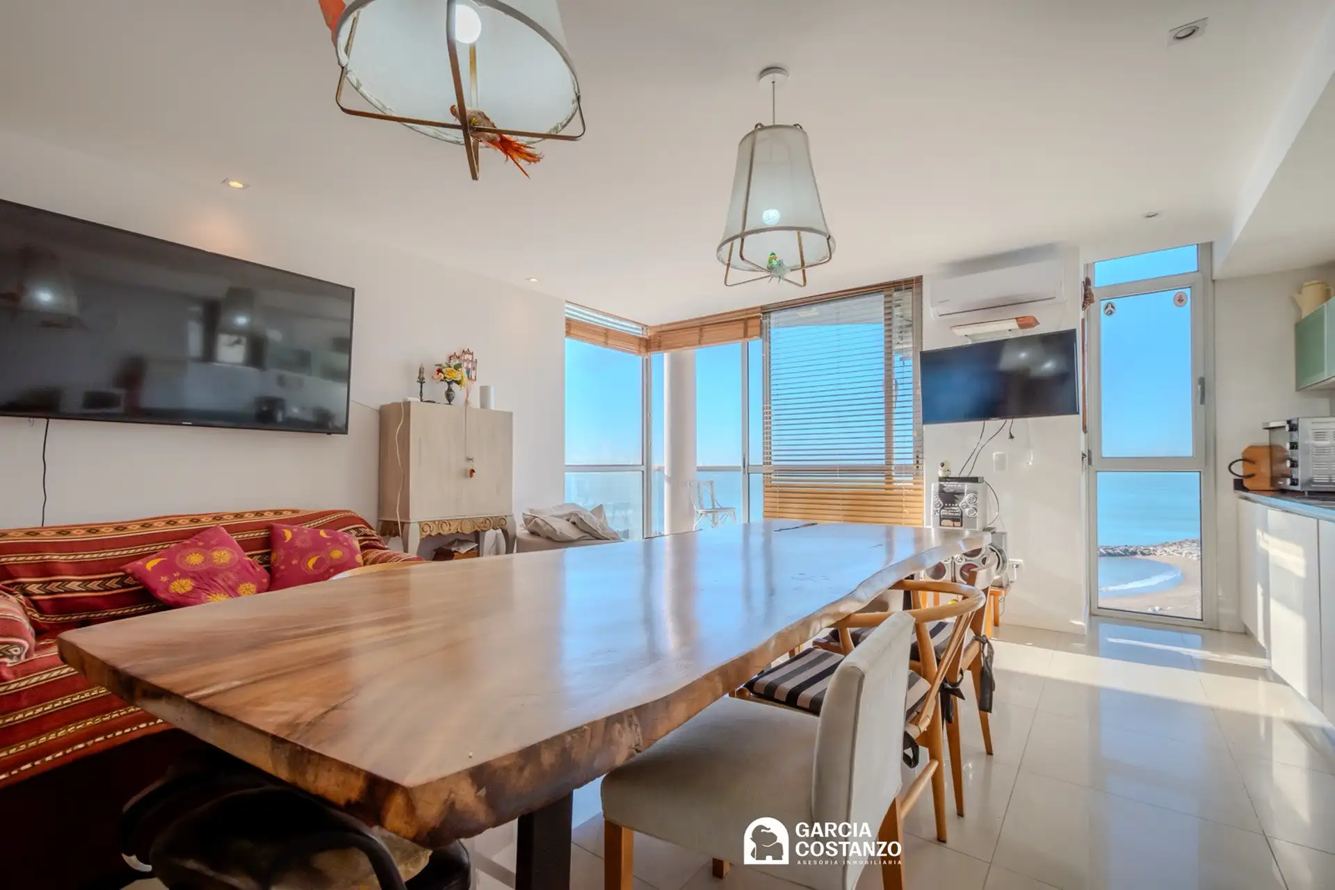 Departamento 3 amb, 84m² en La Perla Sur con cochera y ascensor