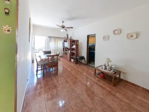 Depto Tipo Casa en Venta de 2 ambientes