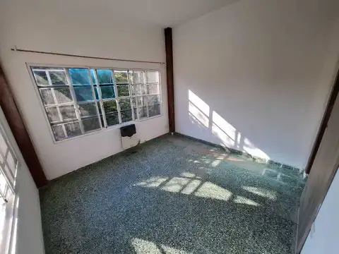 Depto Tipo Casa en Alquiler de 1 dormitorio