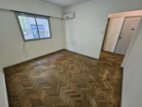 Alquiler 2 Amb Bajas Expensas Luminoso 1ero x Escalera Belgrano 