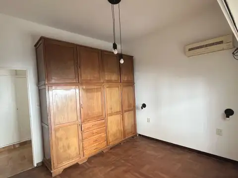 Casa 3 ambientes en venta en Villa Sarmiento