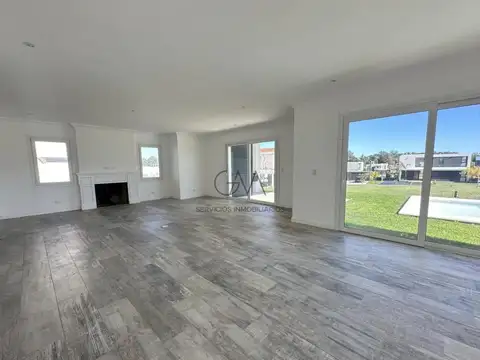 Casa 4 ambientes con 3 baños