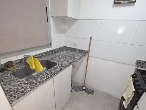 Departamento - Alquiler - Argentina, Avellaneda - HIPOLITO YRIGOYEN 2289