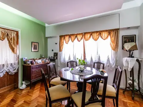 Gregorio de Laferrère 2700