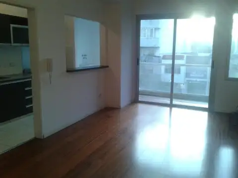 60 Entre 8 Y 9 , Piso 2