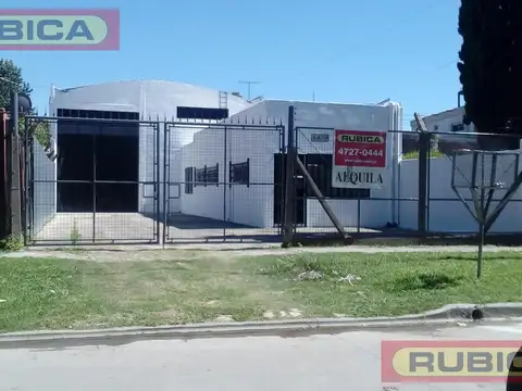 Alquiler Depósito y oficina 213 m2 - Malvinas Argentinas a 30 mts de Panamericana km.31