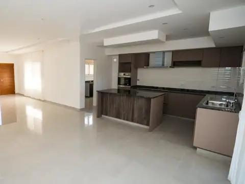 Casa en Venta en Lagos de San Eliseo, USD 230.000