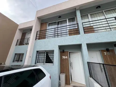 Duplex en venta en Ituzaingo Norte.