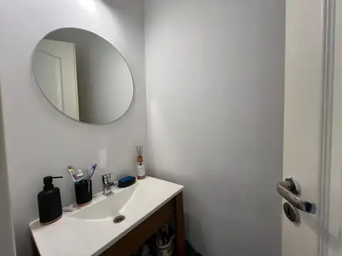 Depto Tipo Casa 3 ambientes con 2 baños