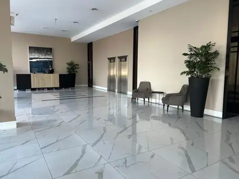 Departamento en Venta en Plaza Colon, USD 185.000