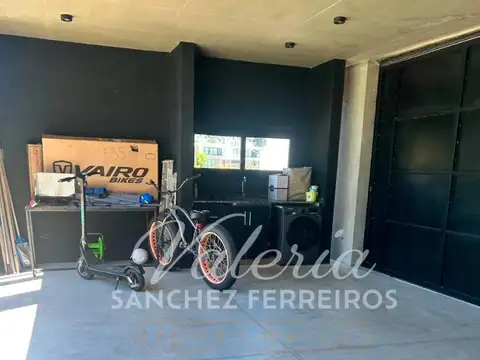 Casa 5 ambientes con 3 baños