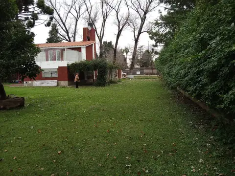 Casa en Alquiler en Funes, $ 4.000.000
