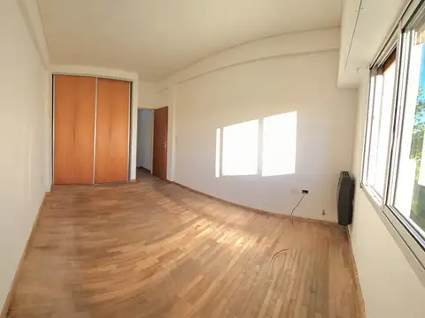 Departamento en Alquiler en Plaza Belgrano, $ 550.000