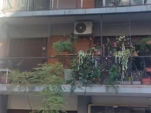 Coronel Ramón Lorenzo Falcón 1600, Piso 2