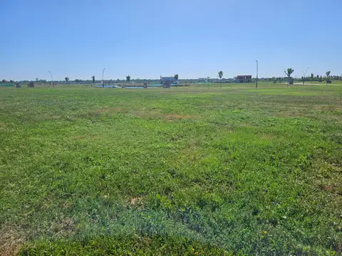 Terreno/Lote interno en venta, orientación Norte | Barrio Amarras, Puertos.