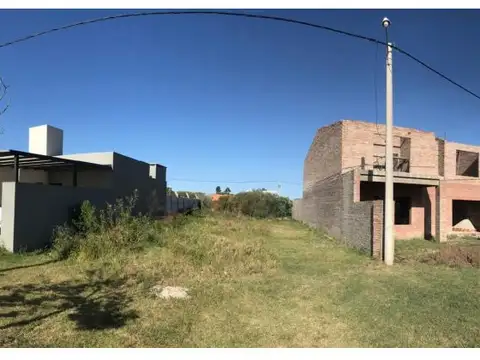 Quinta Cairo, Manzana A, calle N°2, Capitán Bermúdez