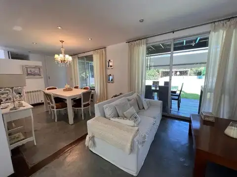 Casa en Alquiler al Noreste
