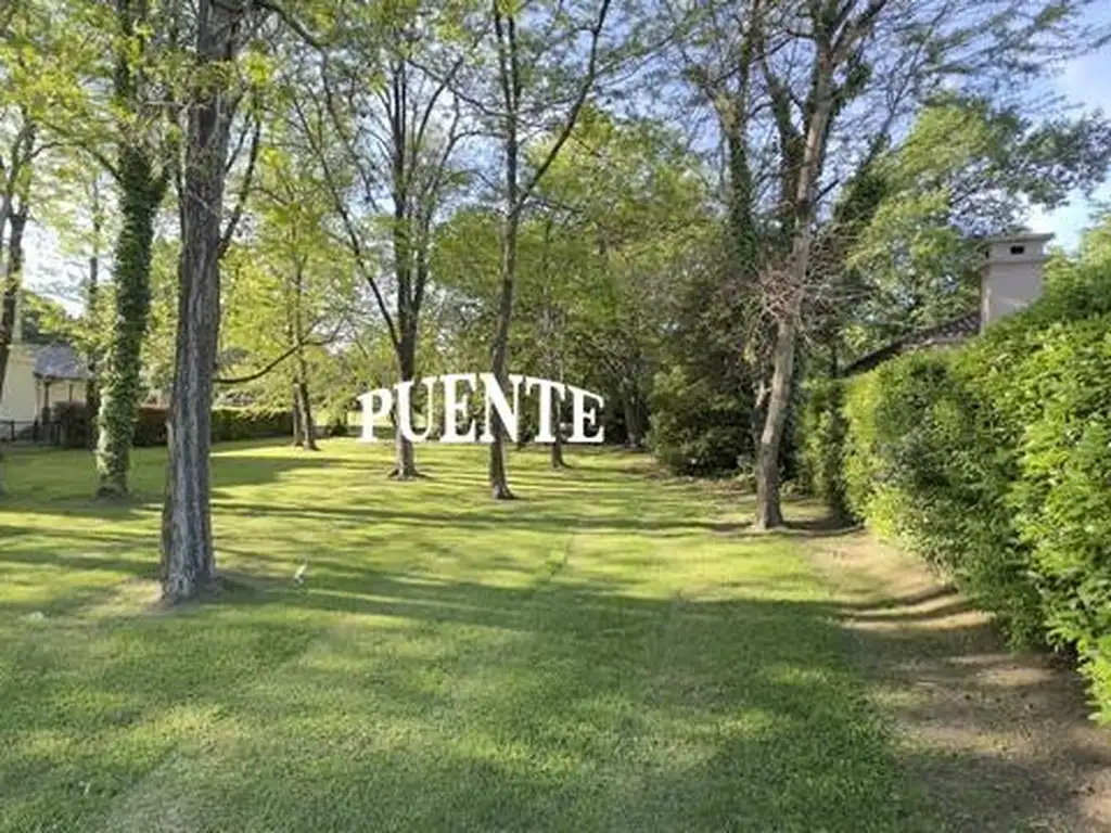 Terreno en Venta en Abril Club De Campo