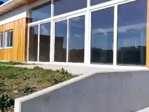  MODERNA CASA 4 AMBIENTES RUMENCO JOVEN