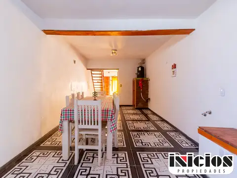 Departamento 4 ambientes con 2 baños