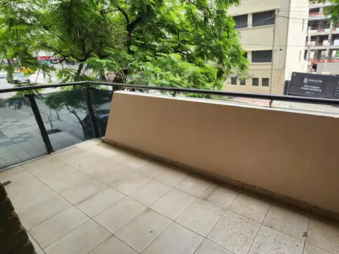 Avenida J. M. De Pueyrredón 200, Piso 1